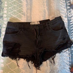 Abercrombie high rise black shorts